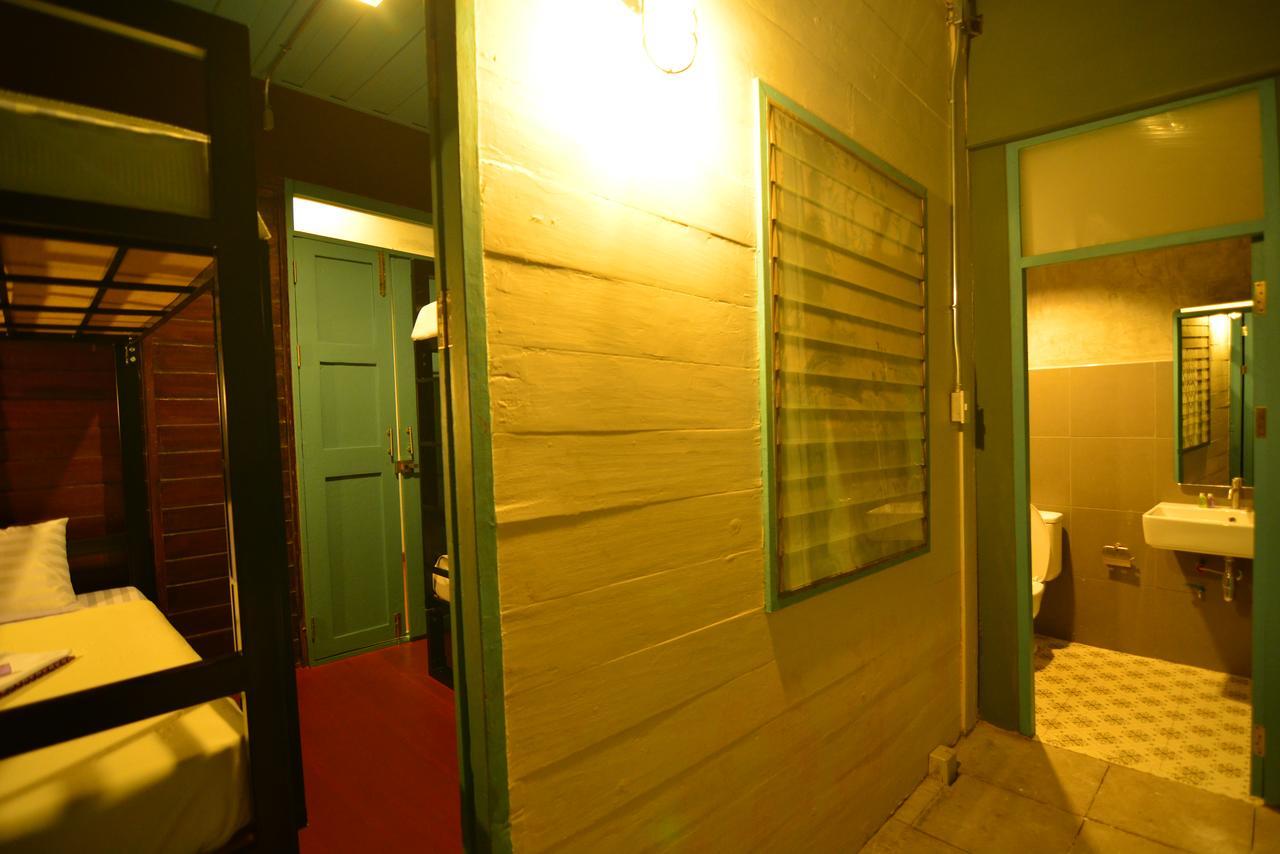 La Moon Hostel Banguecoque Exterior foto