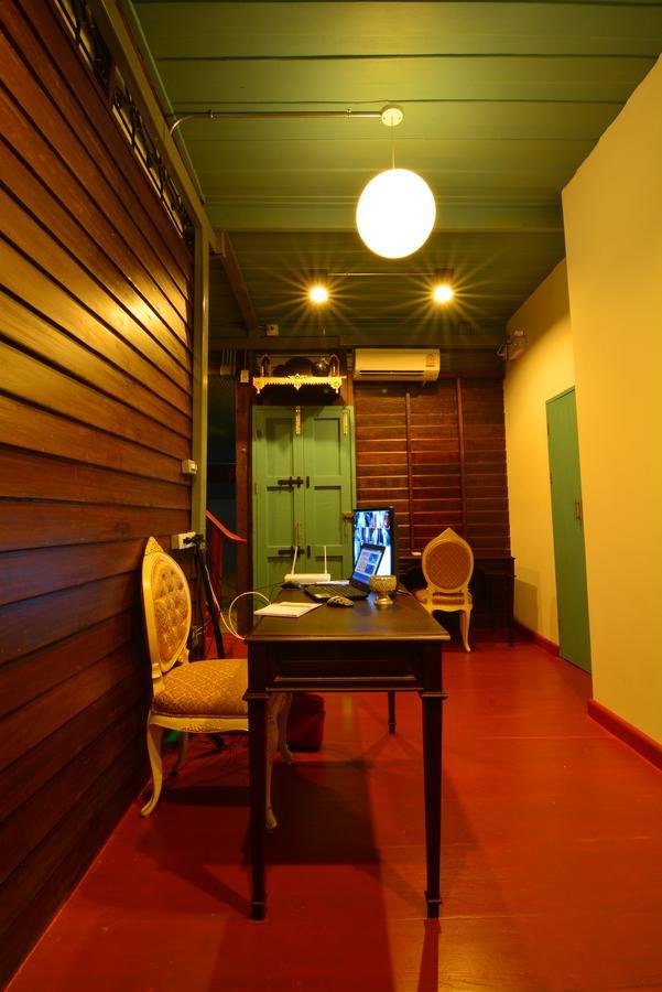 La Moon Hostel Banguecoque Exterior foto